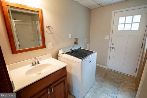 8 Sherri Ln, Lititz, PA 17543 photo 32
