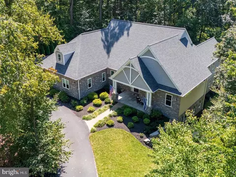 15 Button Buck Dr, Conestoga, PA 17516