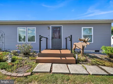 7 Bill Dr, Denver, PA 17517