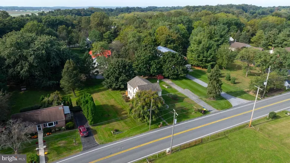 View/Area - 618 Owl Hill Rd, Lititz, PA 17543 photo 1 of 8