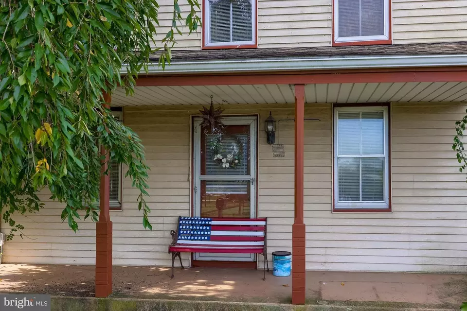 Exterior - 618 Owl Hill Rd, Lititz, PA 17543 photo 3 of 8