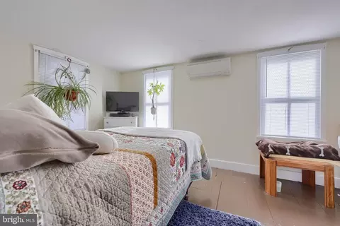 Bedroom - 618 Owl Hill Rd, Lititz, PA 17543 photo 1 of 3