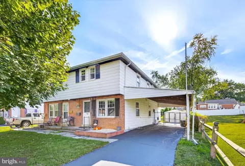 306 E Cherry St, Elizabethtown, PA 17022