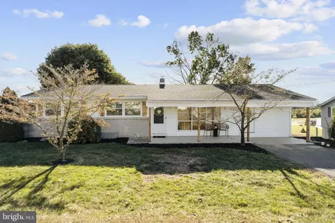 930 Groff Ave, Elizabethtown, PA 17022
