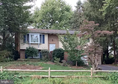 1318 Habecker Rd, Columbia, PA 17512