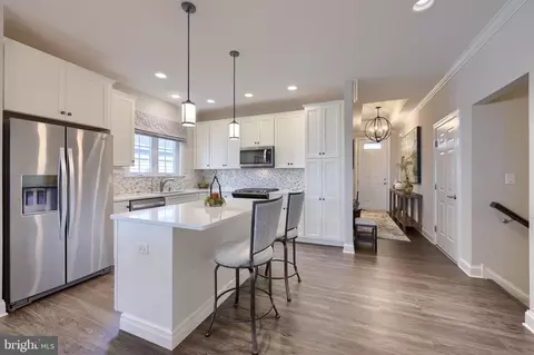 Kitchen - 600 Allegiance Dr, Lititz, PA 17543 photo 3 of 3