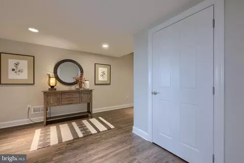 Entry Way - 600 Allegiance Dr, Lititz, PA 17543 photo 6 of 10