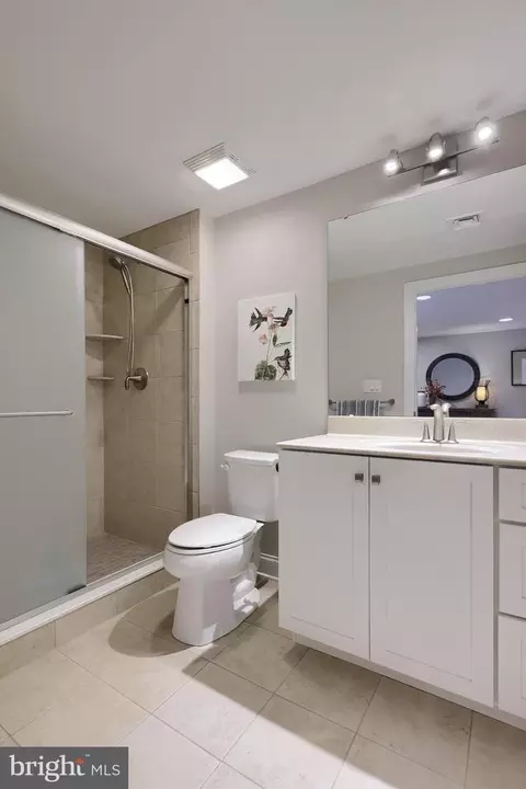 Bath - 600 Allegiance Dr, Lititz, PA 17543 photo 7 of 7