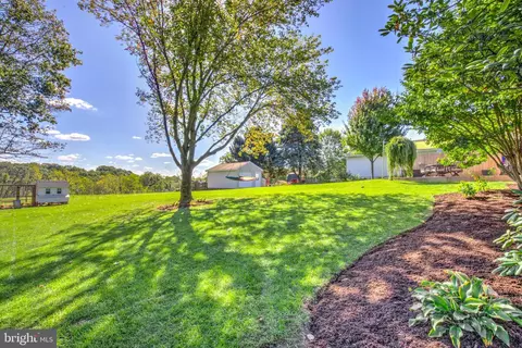 215 Snavely Mill Rd, Lititz, PA 17543 photo 29