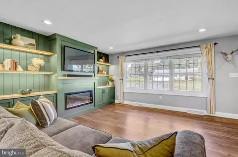 215 Snavely Mill Rd, Lititz, PA 17543 photo 6