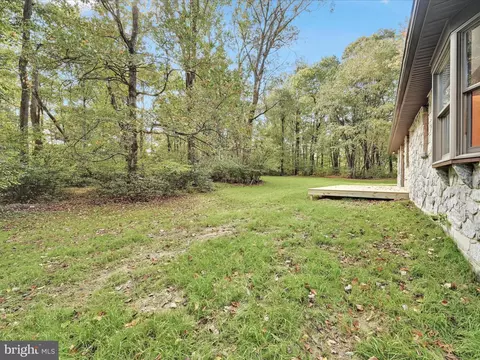 Exterior - 360 Yummerdall Rd, Lititz, PA 17543 photo 10 of 11