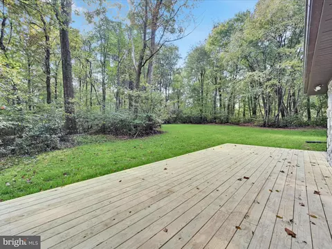 Exterior - 360 Yummerdall Rd, Lititz, PA 17543 photo 8 of 11