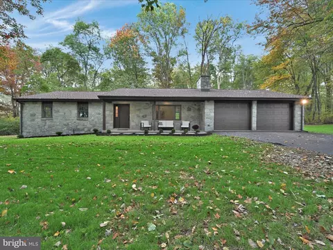 360 Yummerdall Rd, Lititz, PA 17543