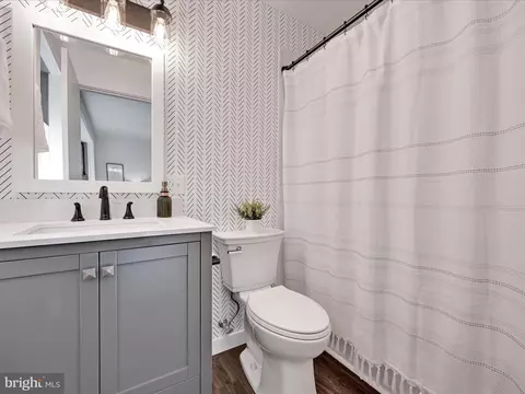 Bath - 360 Yummerdall Rd, Lititz, PA 17543 photo 2 of 2