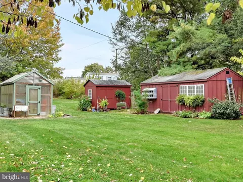 816 E Main St, Mount Joy, PA 17552 photo 28