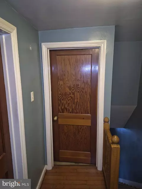 Entry Way - 75 Wise Ave, Lancaster, PA 17603 photo 6 of 8