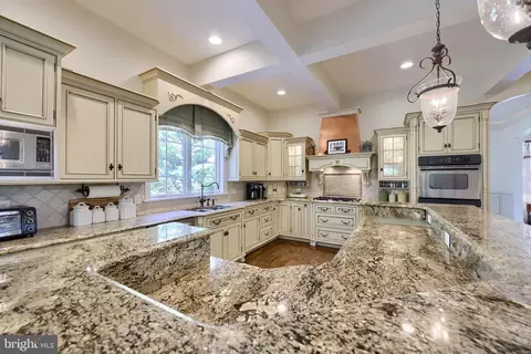 708 Goose Neck Dr, Lititz, PA 17543 photo 8