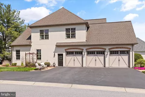 708 Goose Neck Dr, Lititz, PA 17543 photo 3