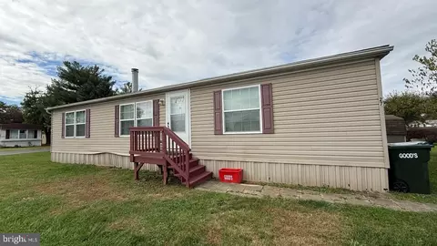 27 Penn Valley Vlg, Lititz, PA 17543 photo 1