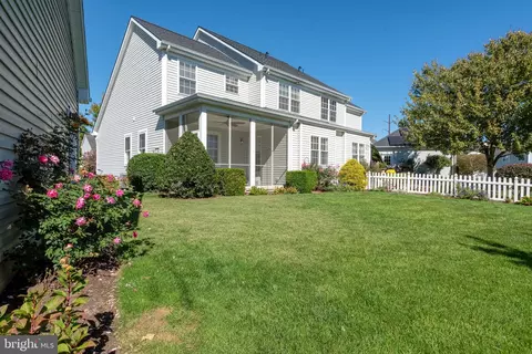 520 Providence Ct, Lititz, PA 17543 photo 4