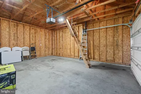 520 Providence Ct, Lititz, PA 17543 photo 7