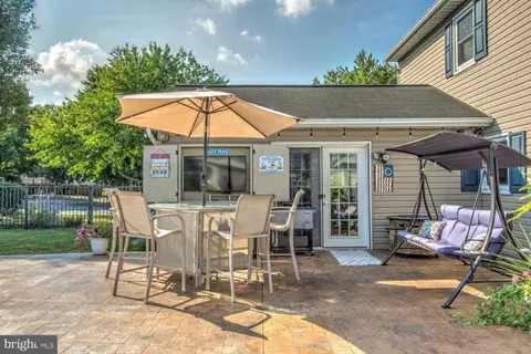 Exterior - 2 Brookfield Rd, Lititz, PA 17543 photo 9 of 11