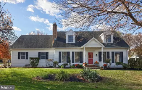 206 Kimberly Ln, Ephrata, PA 17522