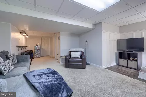 723 Keller Dr, Lititz, PA 17543 photo 31