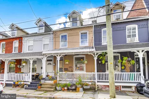 548 Spruce St, Lancaster, PA 17603