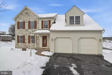 104 Ridge Ln, Gap, PA 17527