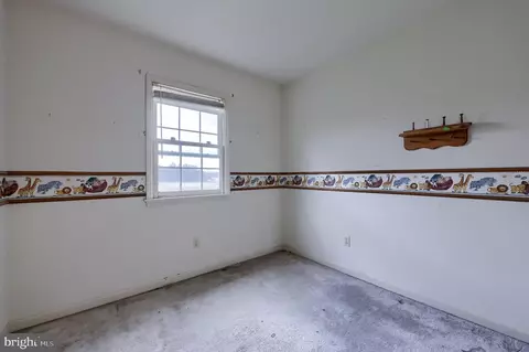 Bedroom - 28 Brookview Dr, Lititz, PA 17543 photo 2 of 2