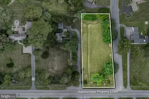1 2 Bentley Ln, Lancaster, PA 17603