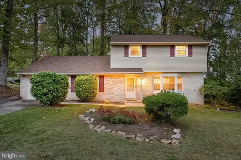 3142 Briarwood Blvd, Lancaster, PA 17601