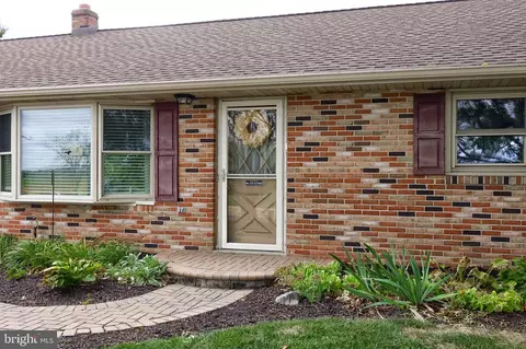 810 Snyder Hill Rd, Lititz, PA 17543 photo 9