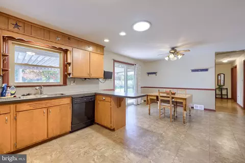 810 Snyder Hill Rd, Lititz, PA 17543 photo 24