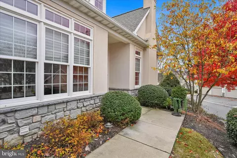 2 Upper Grn, Lancaster, PA 17602
