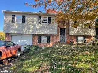 1063 Hilldale Rd, Holtwood, PA 17532