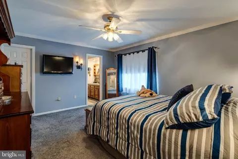 Bedroom - 411 Danbury Dr, Lititz, PA 17543 photo 1 of 5