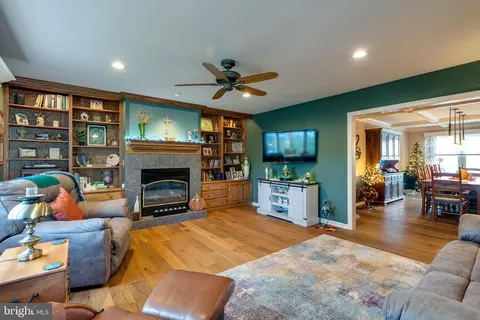 Living - 411 Danbury Dr, Lititz, PA 17543 photo 1 of 1