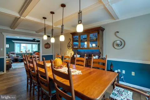 Dining - 411 Danbury Dr, Lititz, PA 17543 photo 1 of 2
