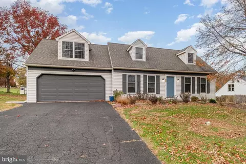 Exterior - 545 Wood View Dr, Lititz, PA 17543 photo 10 of 10