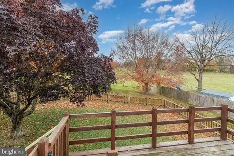 Exterior - 545 Wood View Dr, Lititz, PA 17543 photo 3 of 10