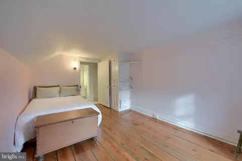 Bedroom - 550 Speedwell Forge Rd, Lititz, PA 17543 photo 5 of 9