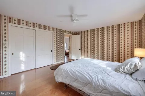Bedroom - 550 Speedwell Forge Rd, Lititz, PA 17543 photo 2 of 9