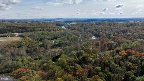 View/Area - 550 Speedwell Forge Rd, Lititz, PA 17543 photo 3 of 7