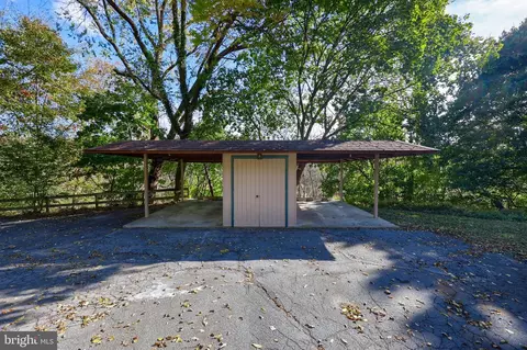 Exterior - 550 Speedwell Forge Rd, Lititz, PA 17543 photo 16 of 29