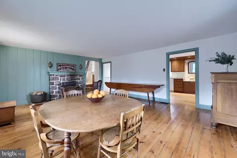Dining - 550 Speedwell Forge Rd, Lititz, PA 17543 photo 1 of 3
