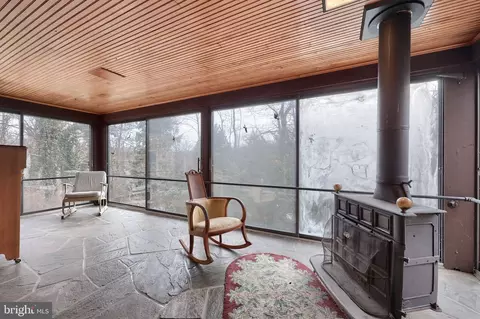 Exterior - 550 Speedwell Forge Rd, Lititz, PA 17543 photo 4 of 29