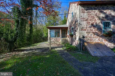 Exterior - 550 Speedwell Forge Rd, Lititz, PA 17543 photo 8 of 29