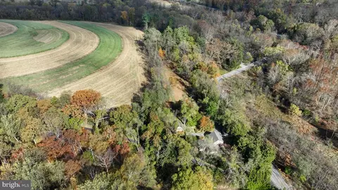 View/Area - 550 Speedwell Forge Rd, Lititz, PA 17543 photo 4 of 7